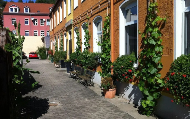 An der Porzellan-Manufaktur Pension