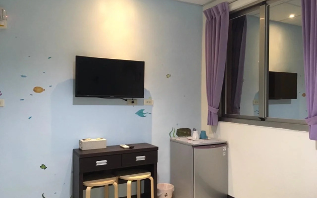 H Fun Hotel