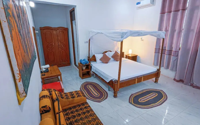 Tuna Nungwi Beach Bungalow