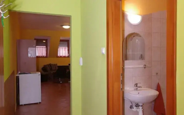 Gyula Apartman