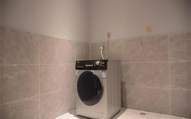 7Days Premium Zaozhuang Qunshan Road Central Square Branch