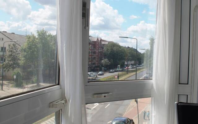 Отель Messe - Ferienwohnung Kuthsweg комната для гостей