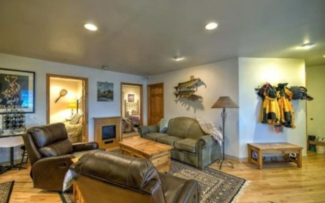 Park Meadows C 1