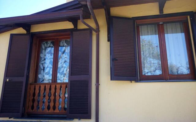 Отель Villa Le Giare Аджерола вид на фасад