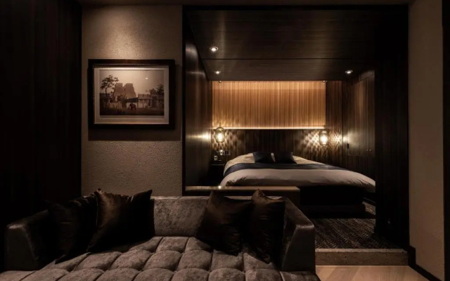 Y-HOTEL