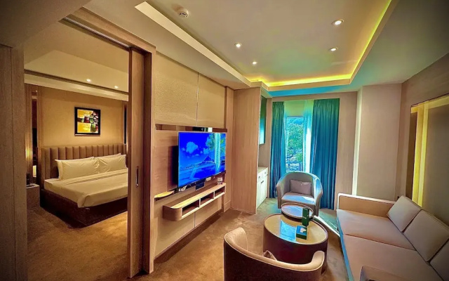Aster Grand By Zenq Saket