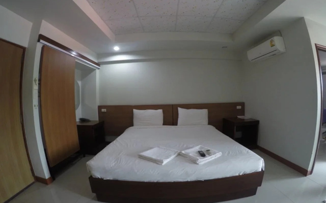 Century Grand Hotel