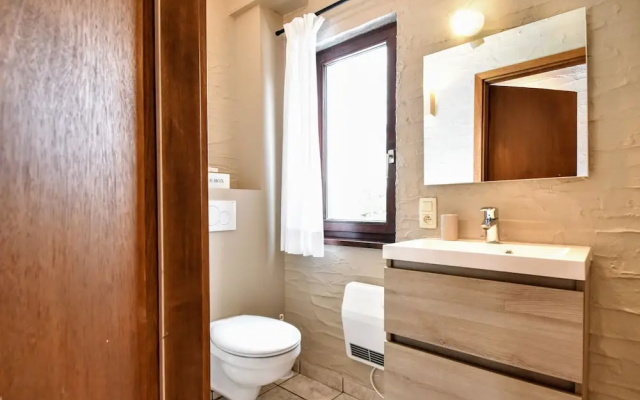 Spacious Holiday Home in Mont with Garden