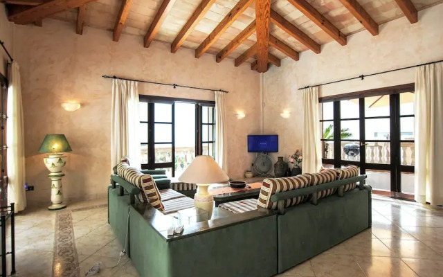 Villa in Canyamel With Bay Views and Pool