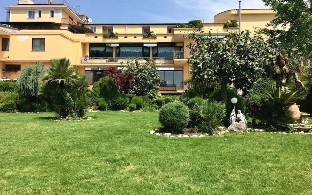Hotel Ristorante Guardanapoli