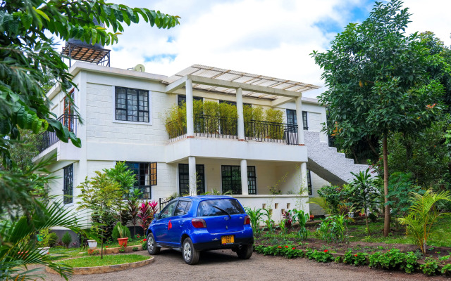 Lightness Boarding House