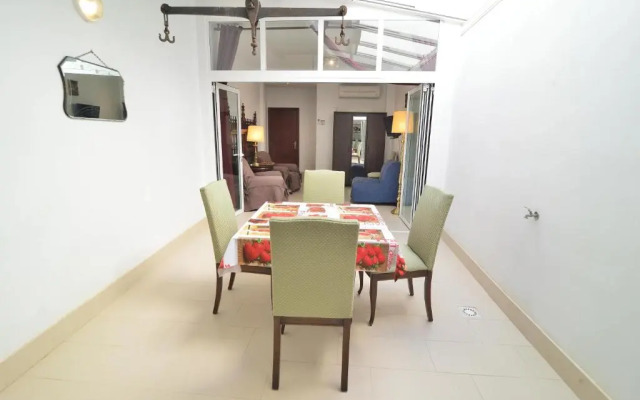 New Andalusian House 33 Free Private Parking