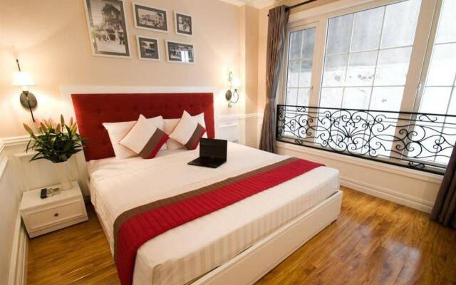 Calypso Suites Hotel вид на фасад