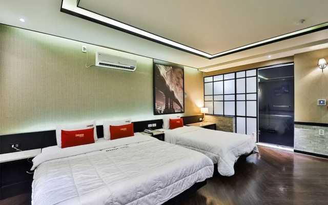 Toheaven hotel