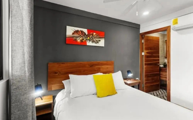 Macaw Beachfront Retreat