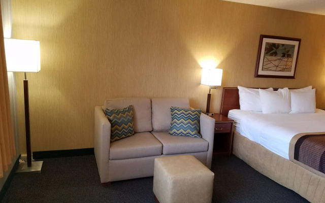Best Western Cascadia Inn