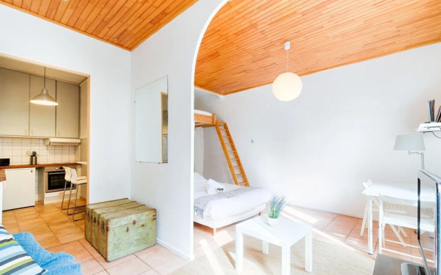 Large one Room Apartment - Notre Dame de la Garde