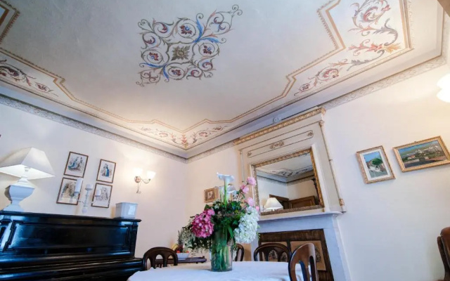 Charming House Bice - by MyHomeInComo