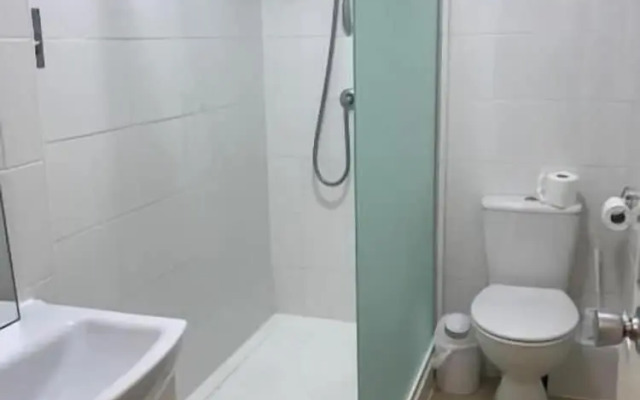 The Admirals Inn Guest House