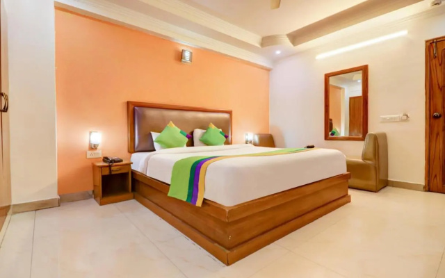Treebo Calista, Patel Nagar
