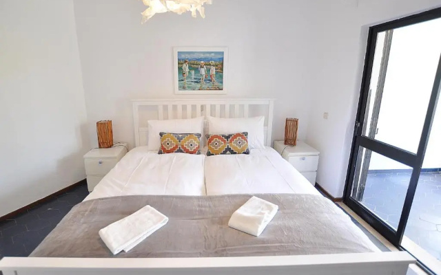E&M Beach House Aldeamento do Levante III