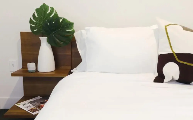 Domicile Suites at Helios