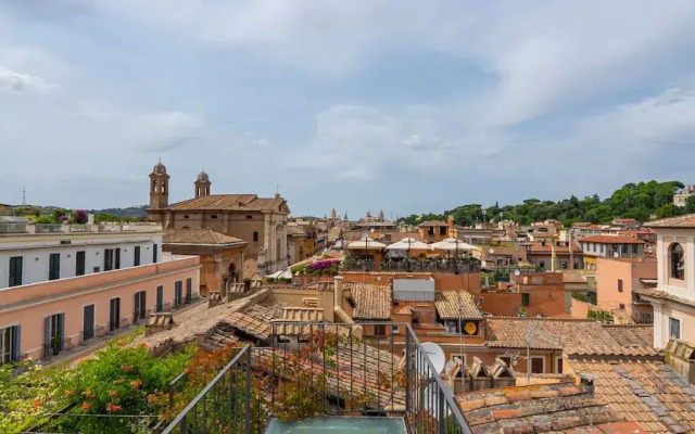 Charme and View in the Heart of Rome