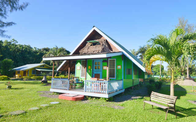 Отель Marks Place Moorea Французская Полинезия, Муреа - отзывы, цены и фото номеров - забронировать отель Marks Place Moorea онлайн вид на фасад