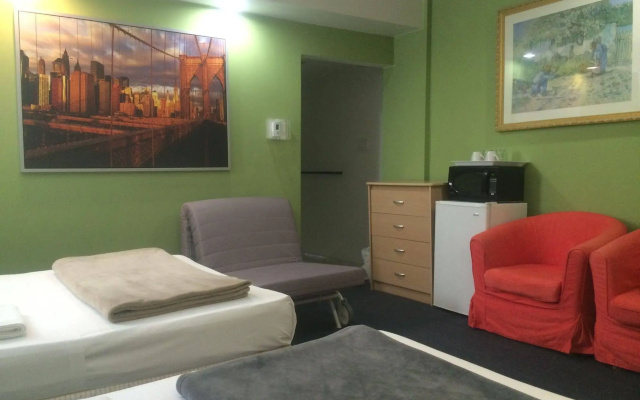 Adas Guesthouse