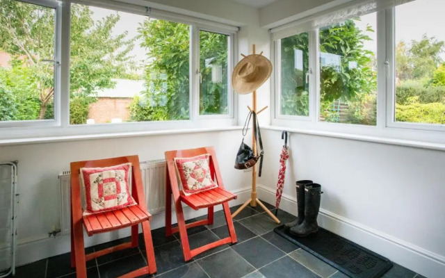 Magnolia Cottage