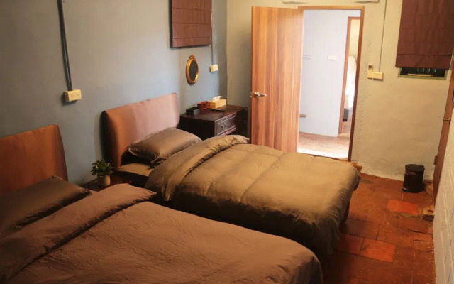 Lazy Inn