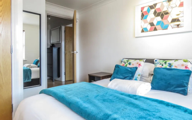 Tudors eSuites Birmingham Canalside Apartments