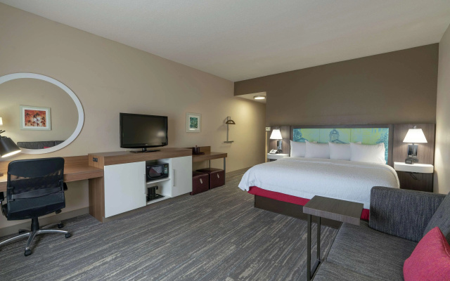 Отель Hampton Inn & Suites Lake City
