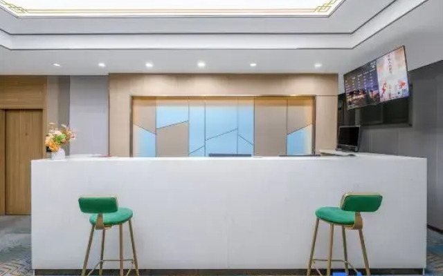 Yinuo Hotel (Guangzhou Shangxiajiu Pedestrian Street Yongqingfang Branch)