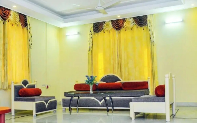 Hotel Samanta by Stays Easy