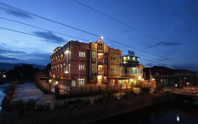 Hupin Hotel Nyaung Shwe вид на фасад