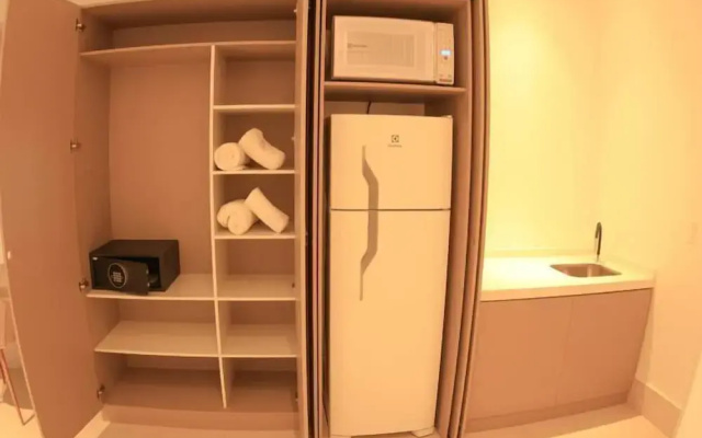 Roka Hotel Boutique