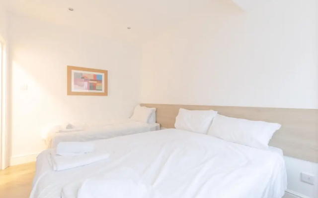 Bright and Spacious 1BD Flat - Camden
