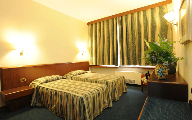 Hotel President