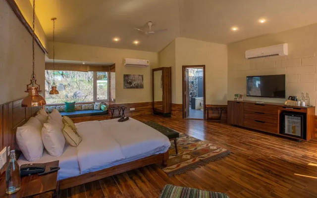 The Riverwood Forest Retreat-Kanha