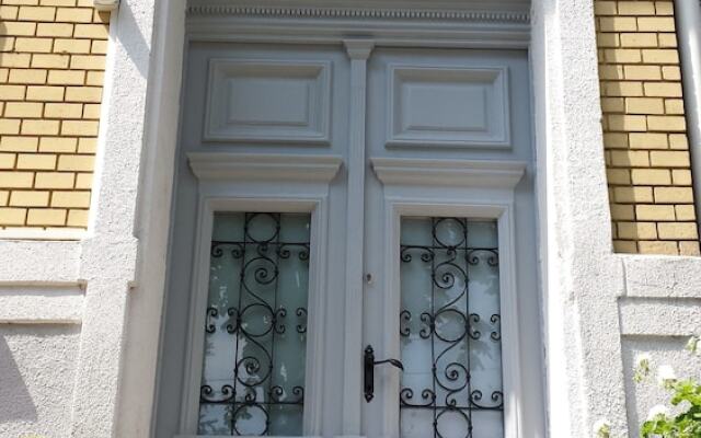 Отель FIFTEEN Boutique Rooms Budapest вид на фасад