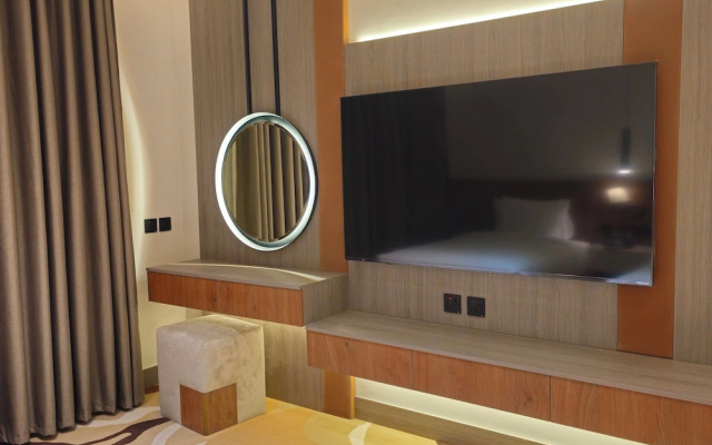 Rich Lobby Hotel Hail