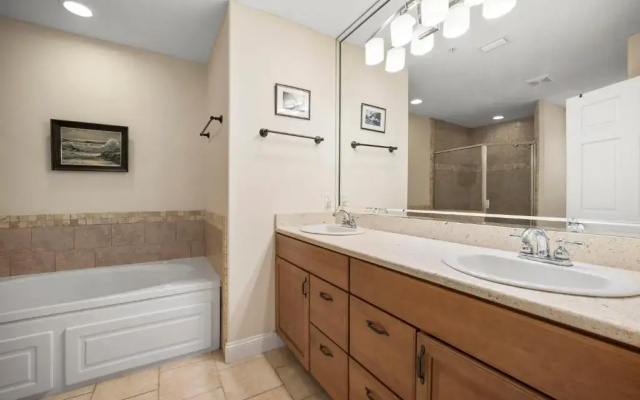 Ocean Reef 305 by Distinctive Beach Rentals