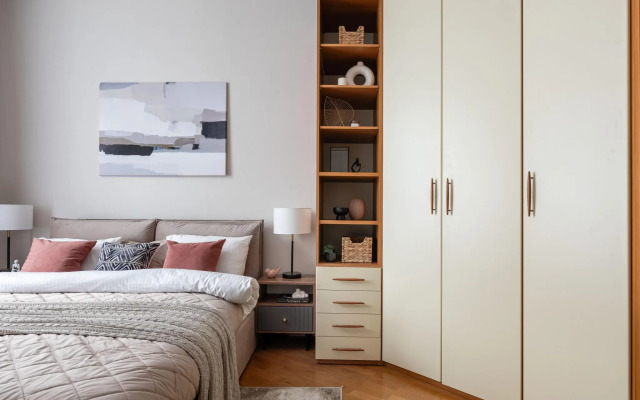 GMApartments (ДжиЭмАпартментс) на переулке Серпов 3-5