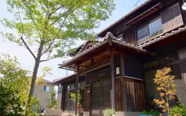 Island Inn Haru.