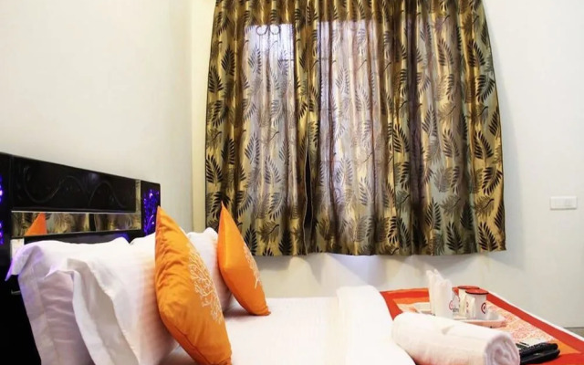 OYO 1450 Hotel Ashray