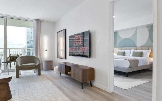 Cloud 9 - Amenities 24 7 Security Location