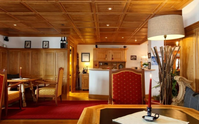 Hotel Garni Arlberg