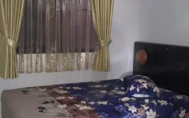 WIEN HOMESTAY 2 CIREBON - F9 Family Homestay