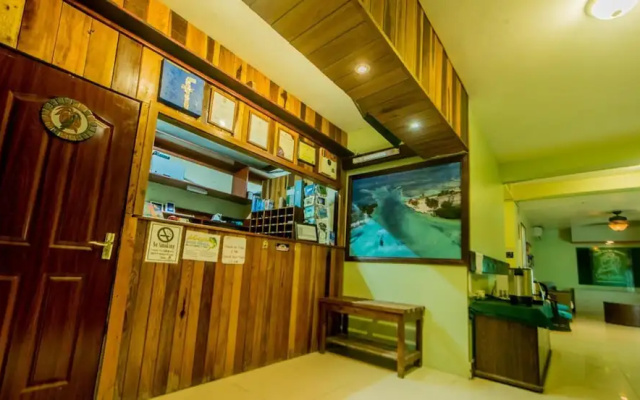 Caye Caulker Plaza Hotel